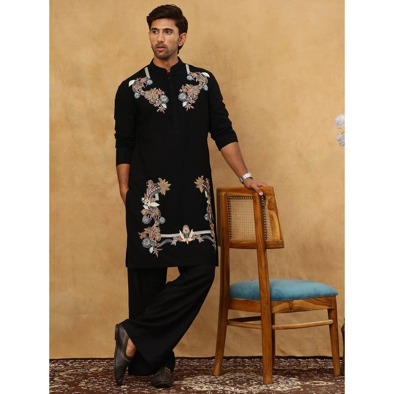 Jompers Men Japanese Imported Black Fabric Embroidered Kurta With Pyjama (M)