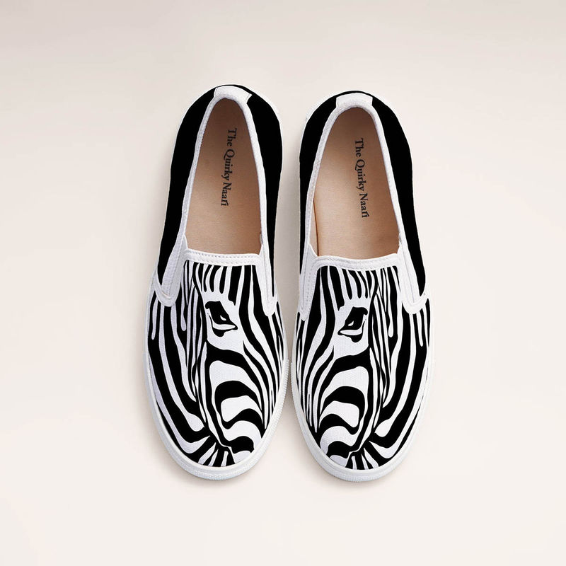 The Quirky Naari Black Eye Slip-On Sneakers - Black (EURO 36)
