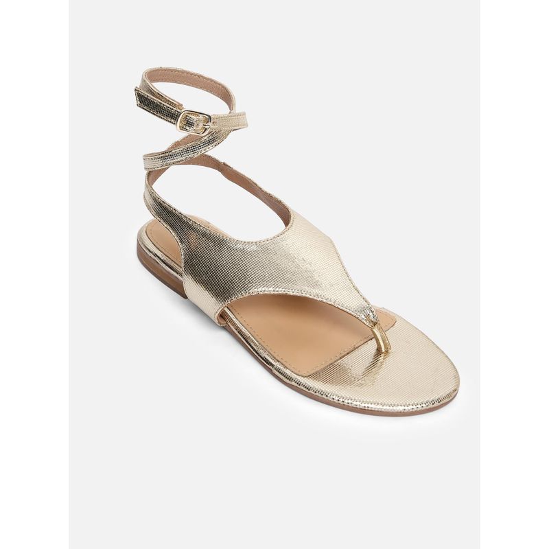 Tao Paris Women Gold Textured Open Toe Flat Gladiators (UK 5)