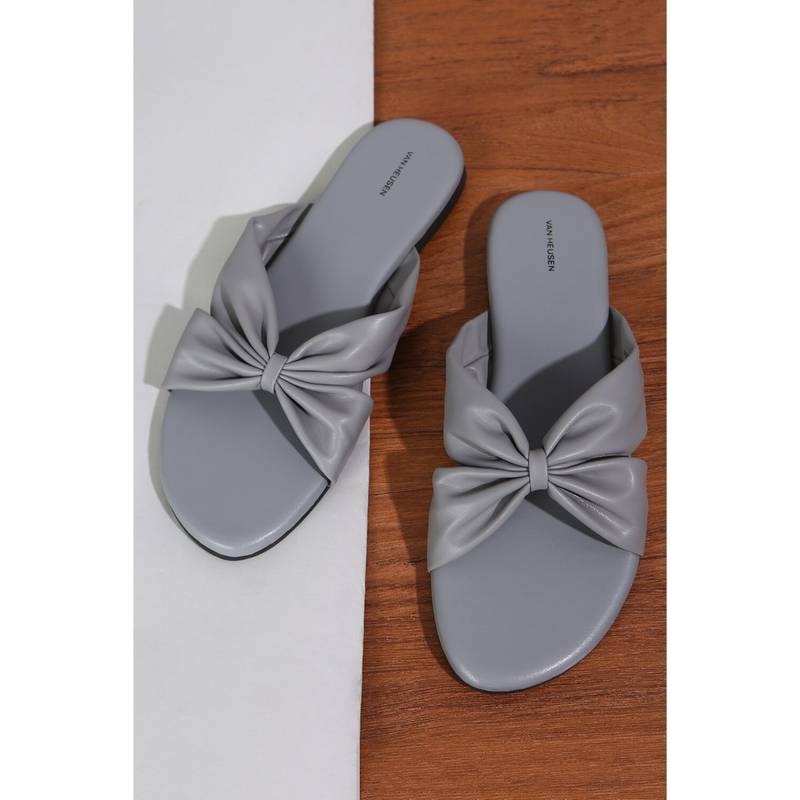 Van Heusen Women Grey Flats (UK 3)