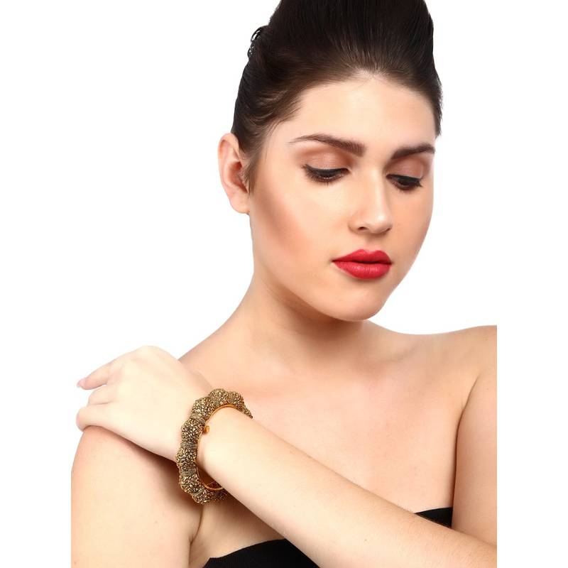 Adwitiya Women 24 Ct Ethnic Copper Gold Plated Royal Antique Kada (2.4)