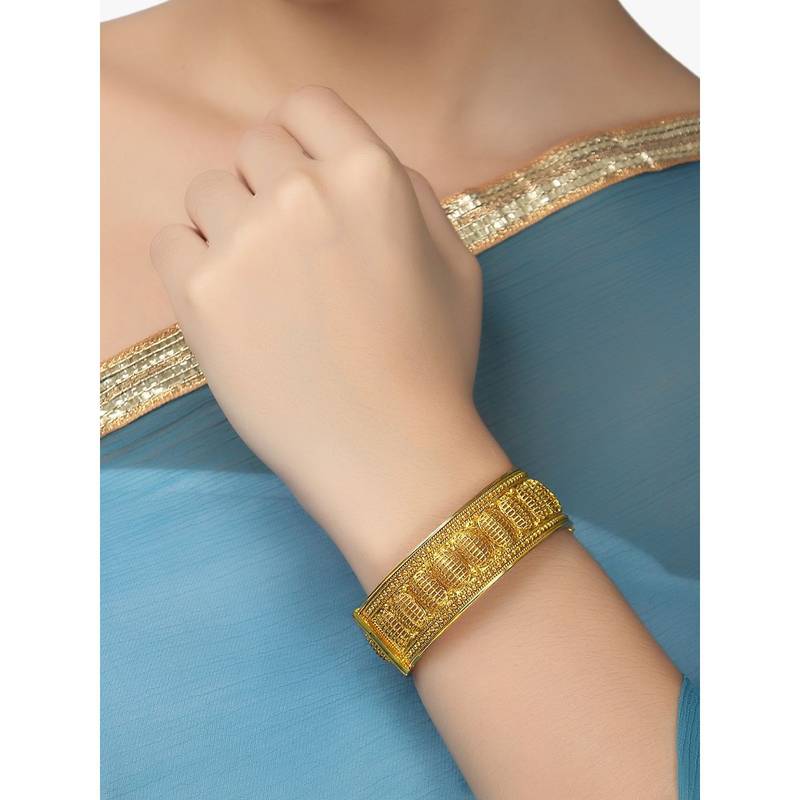 Adwitiya Women 24 Ct Gold Plated Beautiful Handcrafted Kada (2.4)