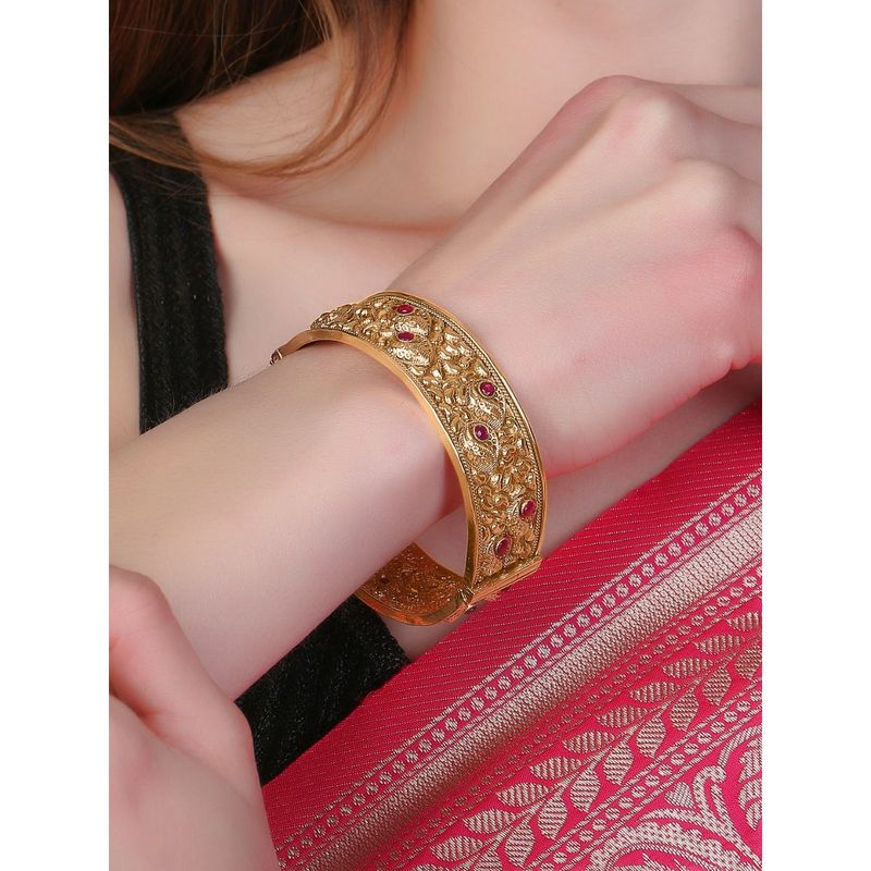 Adwitiya Women Gold Plated Red Stone Studded Temple Kada (2.6)