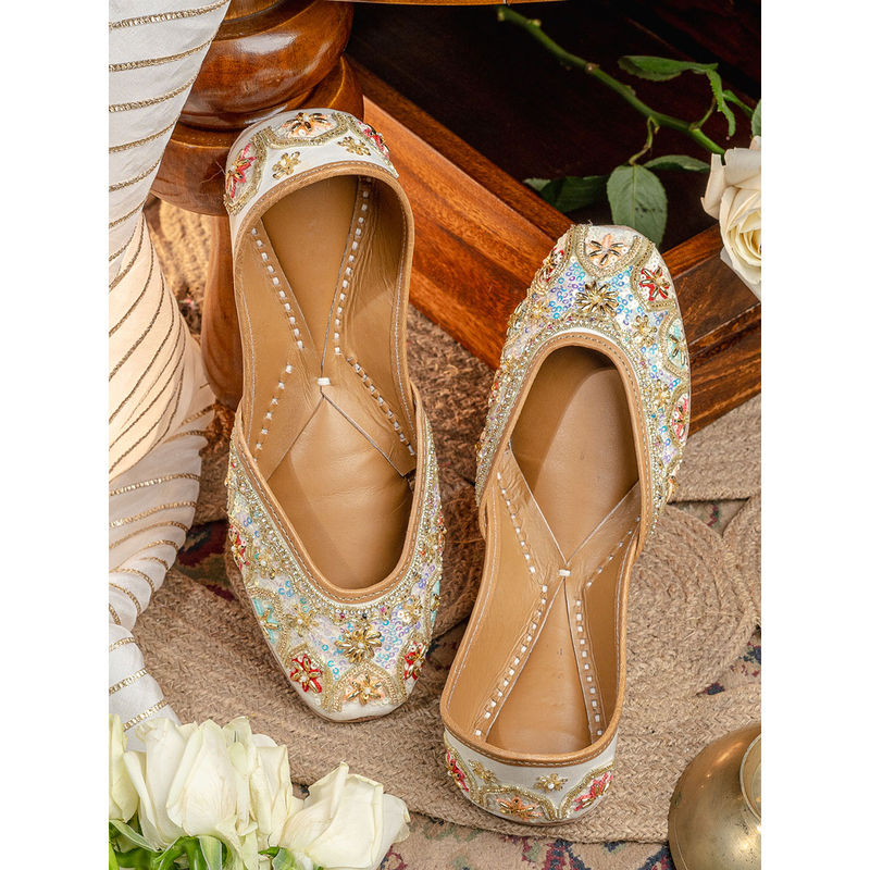 NR BY NIDHI RATHI Women White Embellished Leather Ethnic Juttis (EURO 39)