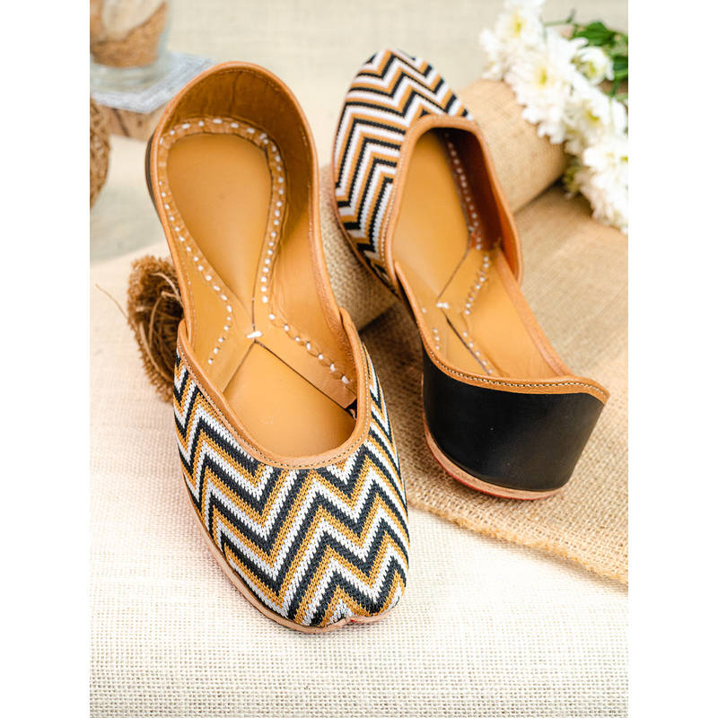 NR BY NIDHI RATHI Striped Square Toe Ethnic Black Juttis (EURO 36)
