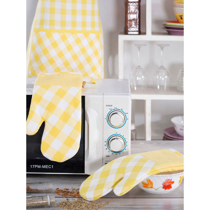 Maspar Daisy Yellow and White Woven Oven Mitt (Set of 2) Buy Maspar
