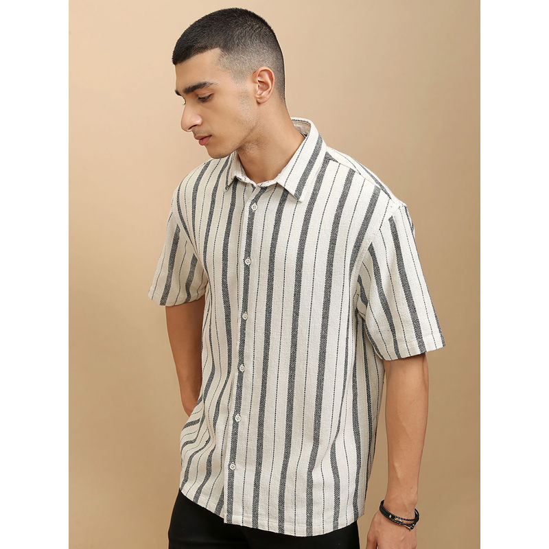 HIGHLANDER Men's Ecru Oversized Shirt (M)
