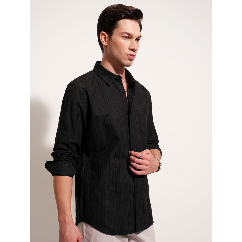 HIGHLANDER Black Striped Slim Fit Shirt (M)