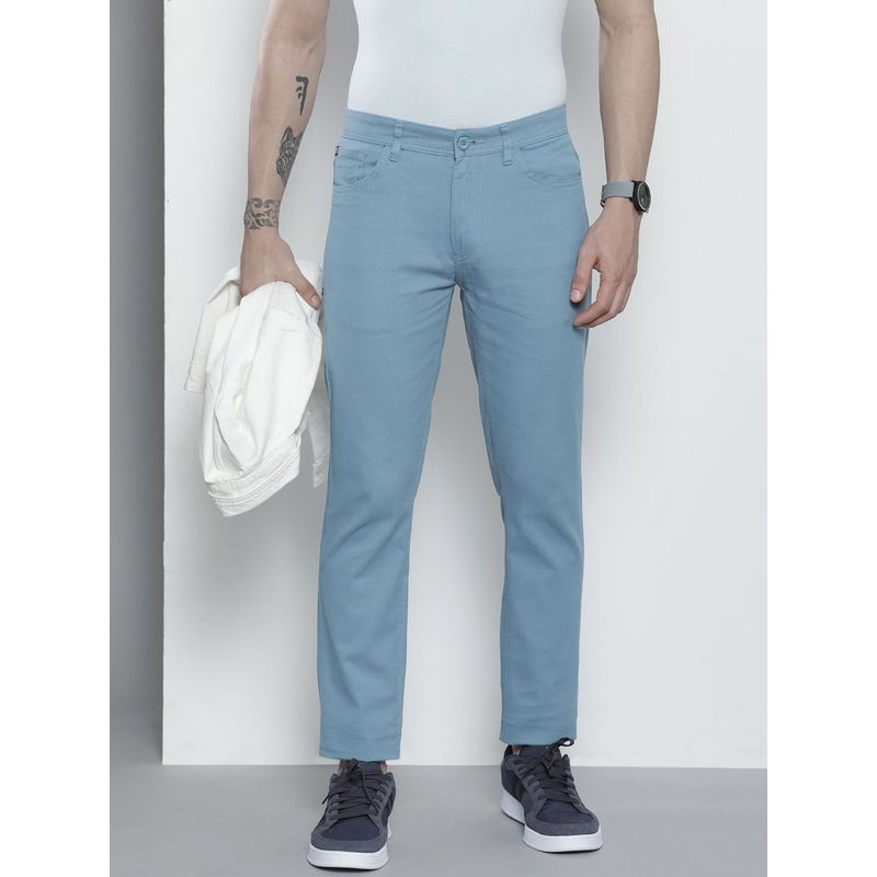 The Indian Garage Co Men Blue Solid/Plain Chinos (30)