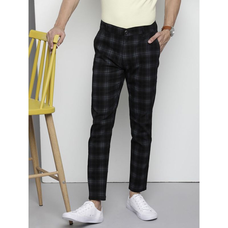 The Indian Garage Co Men Black Checks Chinos (36)