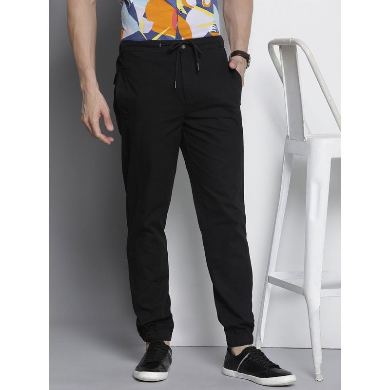 The Indian Garage Co Men Black Solid/Plain Joggers (30)