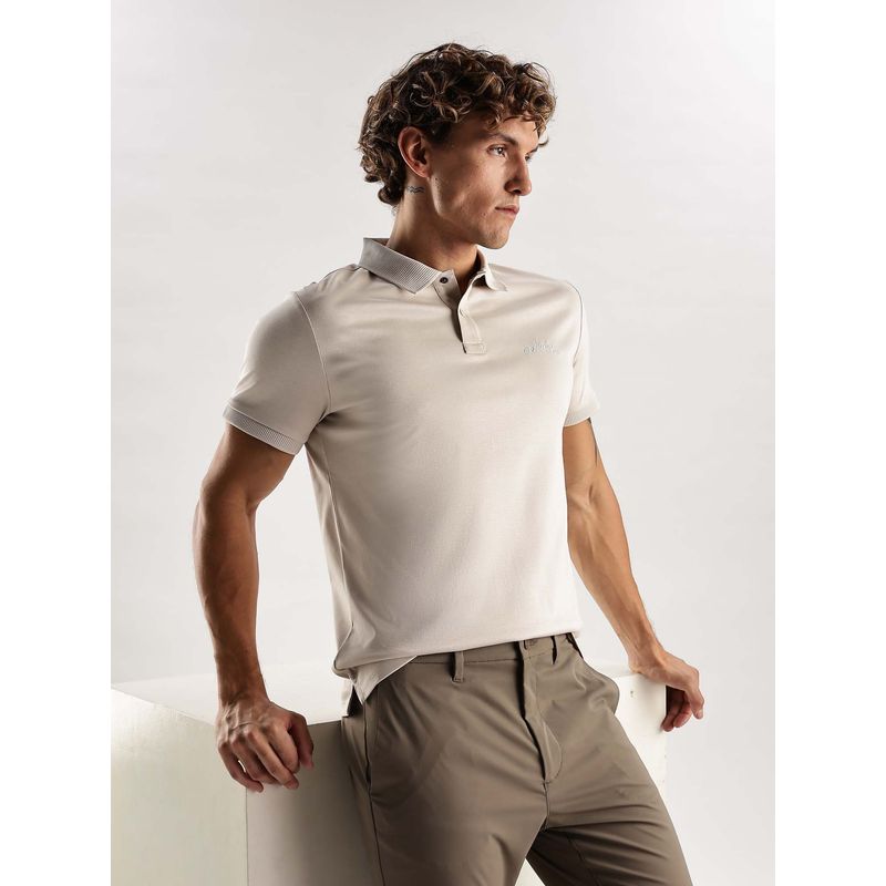 Calvin Klein Beige Solid Regular Fit Polo T-Shirt (L)
