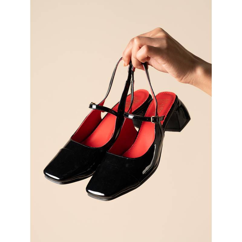 Theater Women Twiggy Heartbeat Black Mary Jane Slingback Block Heels (EURO 37)