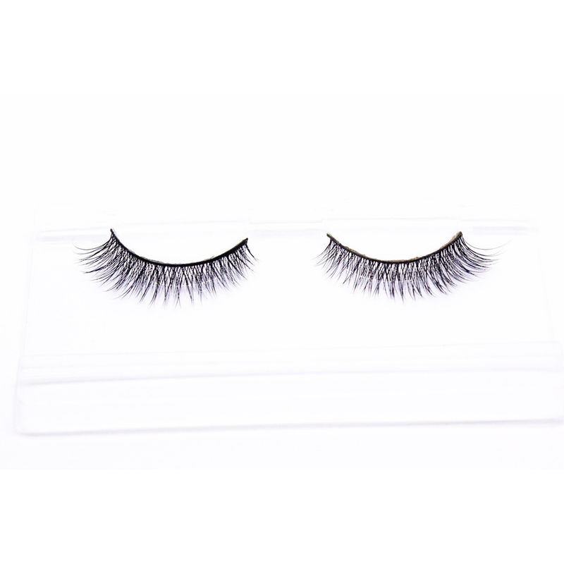 Heiress Beauty Au Naturel Eyelashes