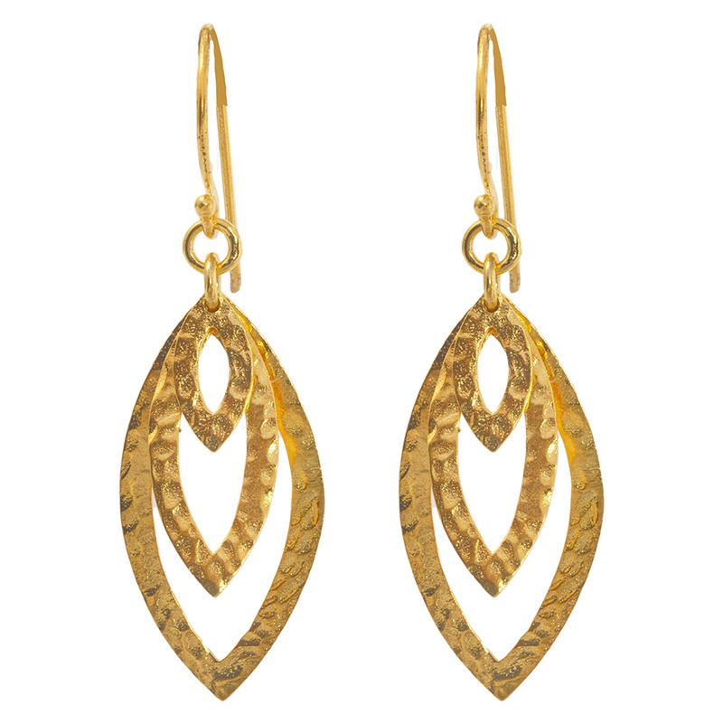 Unniyarcha Gold Leaves Earring: Buy Unniyarcha Gold Leaves Earring ...