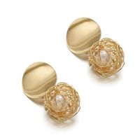 Ishhaara Gold Nest Pearl Earring
