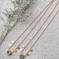 Amaltaas Delicate Dots - Rose Quartz Necklace