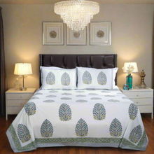 Shahenaz Sara Paisley Blue Cotton Bedsheet with 2 Pillow Covers (Queen)