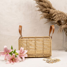 The 7 DeKor Weave Jute Basket