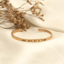Joker & Witch One Day At A Time Rose Gold Mantra Band