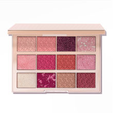 Kay Beauty Multi Texture Eyeshadow Palette