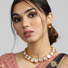Karatcart Traditional Gold Plated Polki Kundan Choker Necklace Set with Earrings