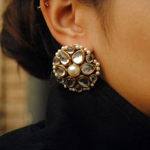 BeAbhika Kundan Flower Stud Earrings
