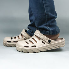NoStrain Mens Beige Waterproof Street Clogs
