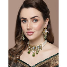 Dugran By Dugristyle Green & Gold Chokar Necklace with Kundan & Pearls