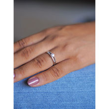 Tora Lunaire 92.5 Pearl and Silver Adjustable Ring for Women