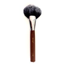 Tinge Fluffy Fan Face Brush - 118-MUL-BRU