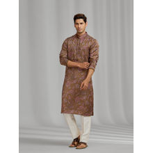 Kora by Nilesh Mitesh Green Floral Mandarin Neck Kurta With Pant