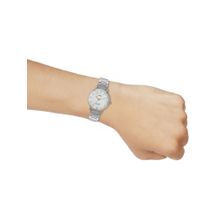 Casio Men White Analog Watch Mtp-Vt01Dm-7Audf (M)