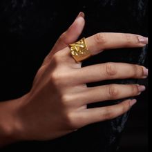 ZARIIN 22k Gold Plated Nature's Art Goldtone Statement Ring