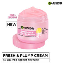 Garnier Fresh & Plump Niacinamide Sorbet Moisturizer, 4.5% Niacinamide Peptide BHA Vitamin C