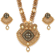 PANASH Antique Gold-Toned Kundan Stone-Studded Jewellery Set