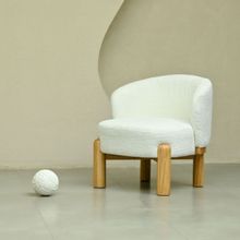 Muun Home Eloise Chenille Chair - White