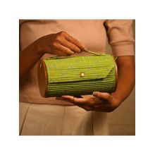 Lukka Chuppi Happy Lush Round Clutch