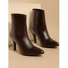 VALIOSAA Women Brown Casual Boots