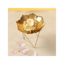 Manor House Nalin Urli with Stand