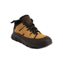 ERGON Outdoor EO-04 Men Yellow Trekking Shoes