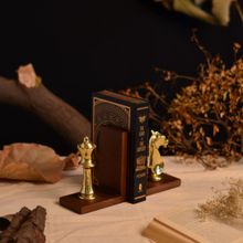 Cinch Home Amore Chess Bookends