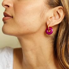 Pipa Bella by Nykaa Fashion Minimal Round Magenta Earrings