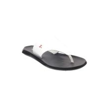 Mochi Plain White Flipflops & Sliders