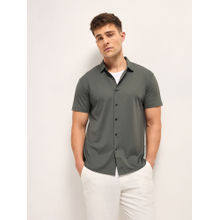 THE BEAR HOUSE Solid Slim Fit Water Repellent Performance Green Shirt