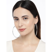AccessHer Silver-Plated Oval Hoop Earrings
