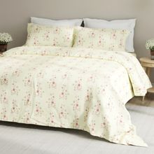 Boutique Living Embrace 100% Cotton 152 Tc Yellow Floral King Bedsheet with 2 Pillow Covers