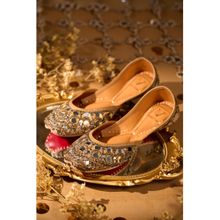 House of Vian Fasaana Gold Juttis