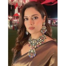 Auraa Trends Elegant Multicolour Traditional Jewellery Set with Pearl and Gemstone Detailing