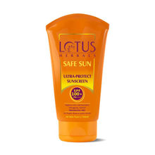 Lotus Herbals Safe Sun Ultra-Protect SUNSCREEN SPF 100+ PA+++